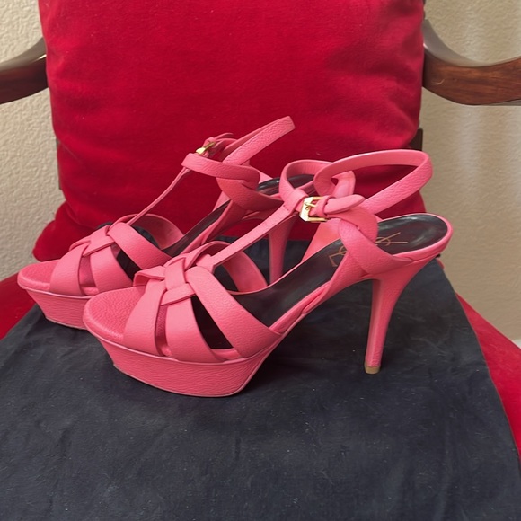 Beautiful bubble gums YSL tribute Sandals - Picture 2 of 6